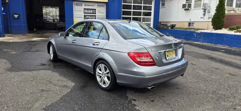2012 Mercedes-Benz W204 C-Class - Image 4 of 10