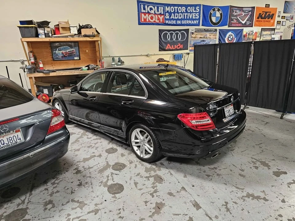 2012 Mercedes-Benz W204 C-Class - Image 8 of 11