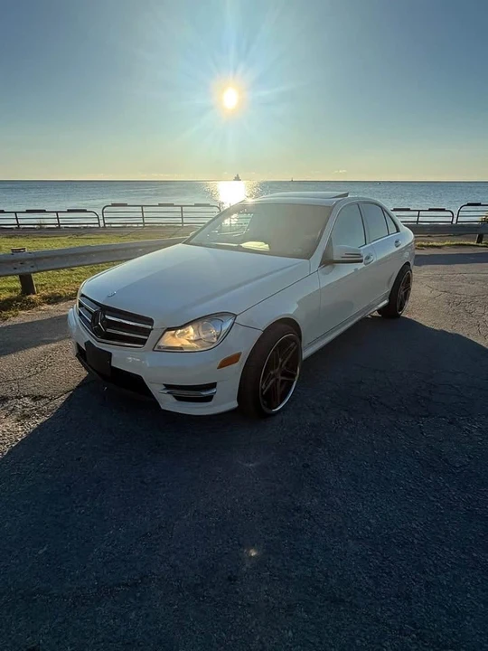 2012 Mercedes-Benz W204 C-Class - Image 3 of 10