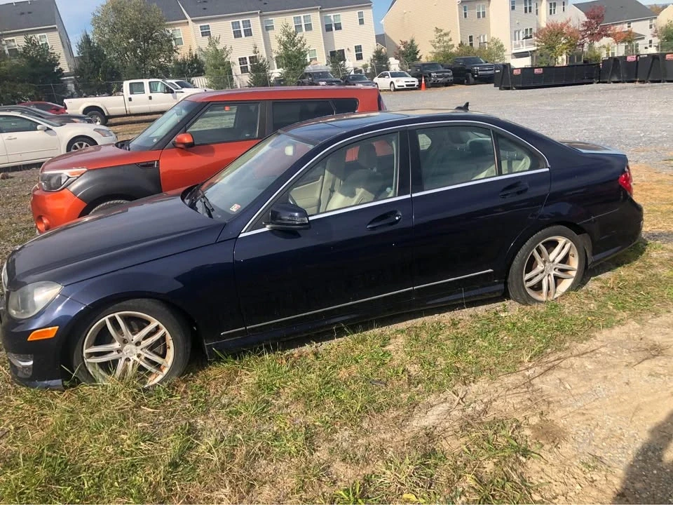 2012 Mercedes-Benz W204 C-Class - Image 2 of 4