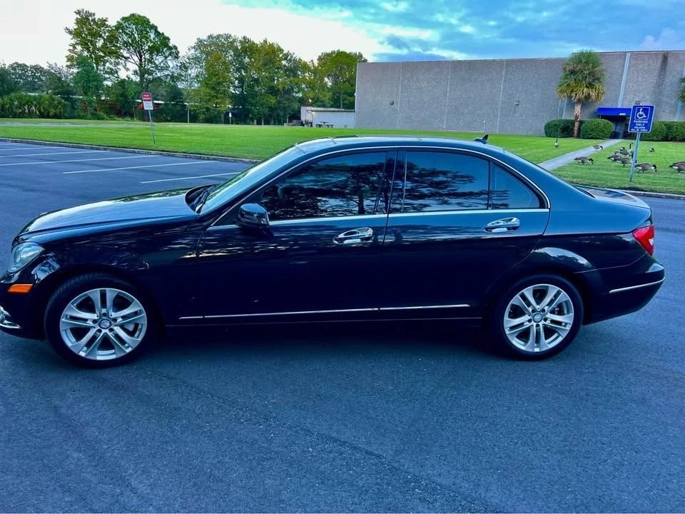 2012 Mercedes-Benz W204 C-Class - Image 6 of 17