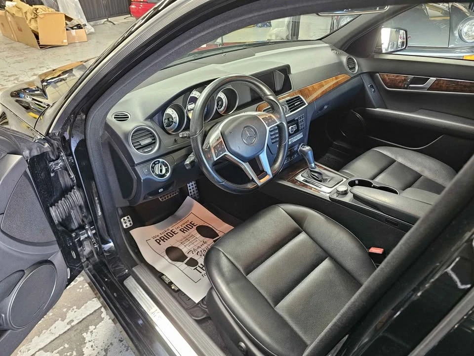 2012 Mercedes-Benz W204 C-Class - Image 3 of 11
