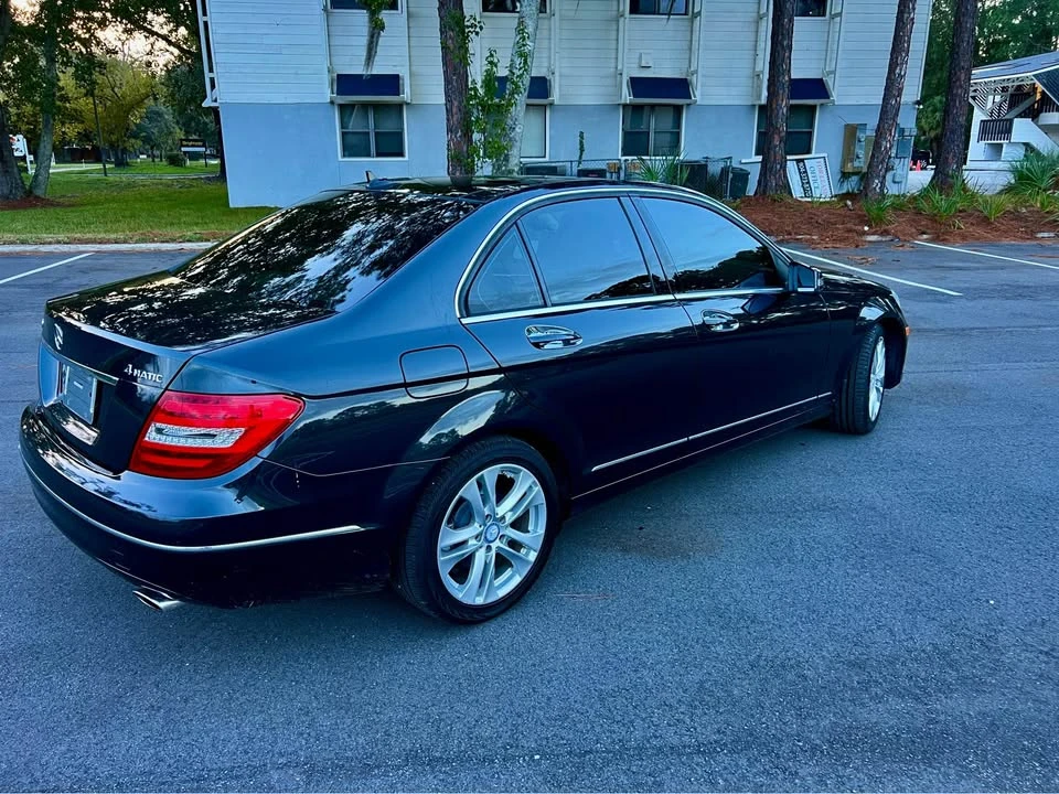 2012 Mercedes-Benz W204 C-Class - Image 4 of 18