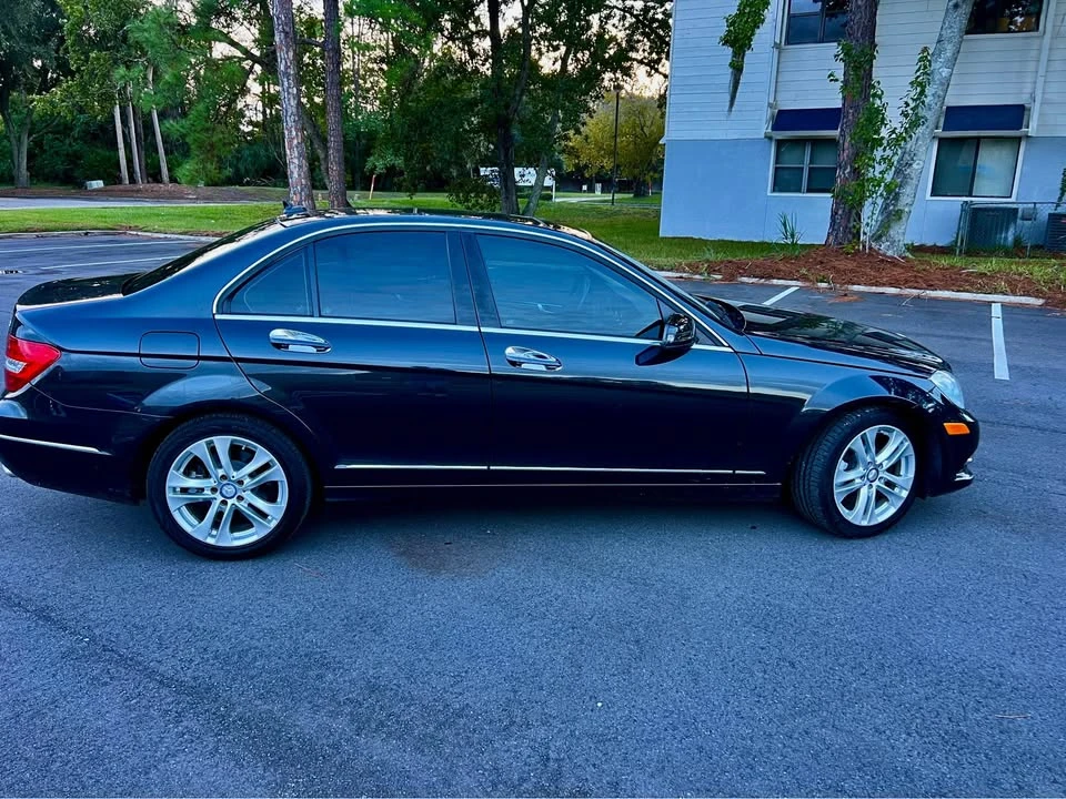 2012 Mercedes-Benz W204 C-Class - Image 6 of 18