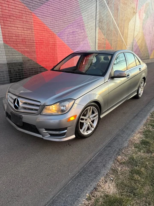 2012 Mercedes-Benz W204 C-Class - Image 2 of 19