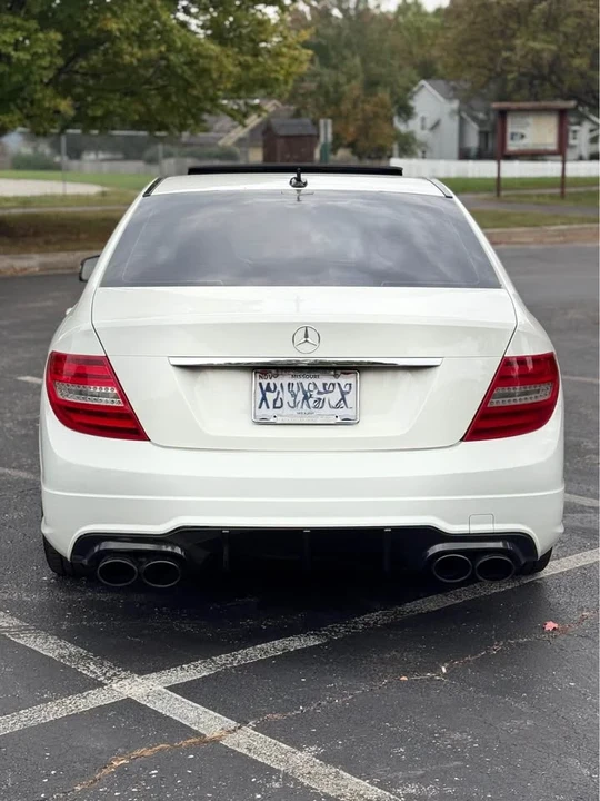 2012 Mercedes-Benz W204 C-Class - Image 2 of 20