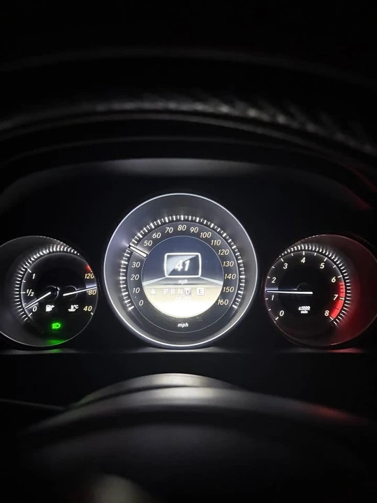2012 Mercedes-Benz W204 C-Class - Image 11 of 13