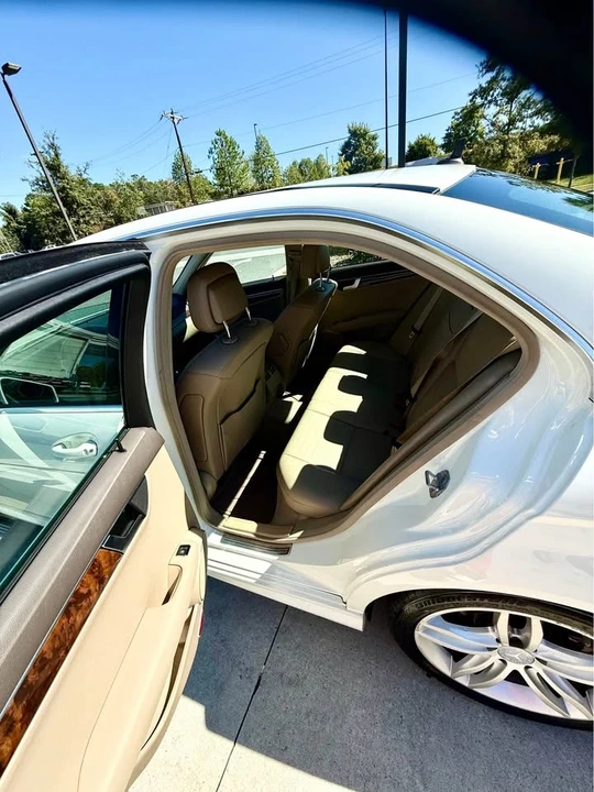 2012 Mercedes-Benz W204 C-Class - Image 9 of 13