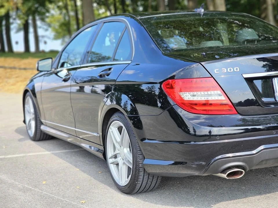 2012 Mercedes-Benz W204 C-Class - Image 8 of 19