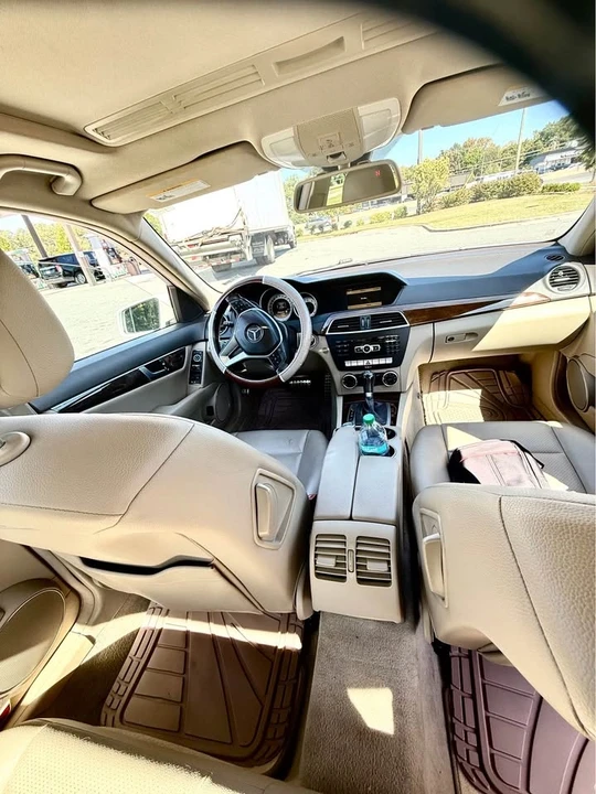 2012 Mercedes-Benz W204 C-Class - Image 5 of 13