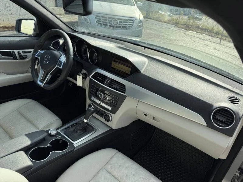 2012 Mercedes-Benz W204 C-Class - Image 8 of 12