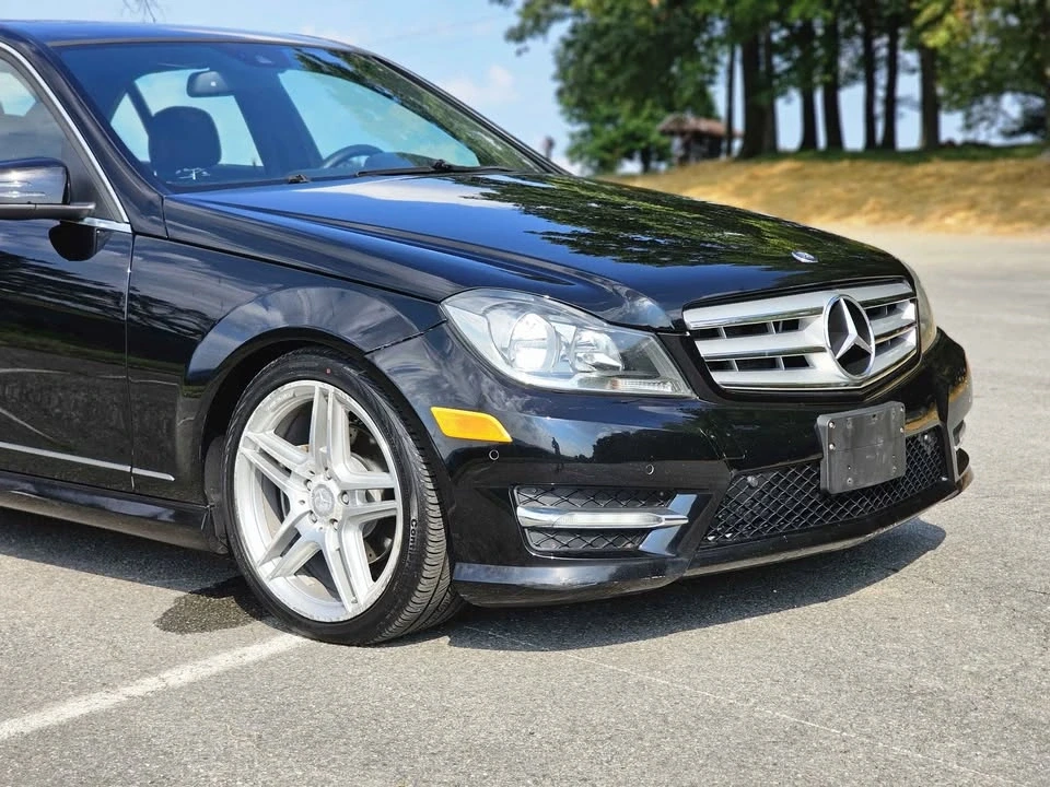2012 Mercedes-Benz W204 C-Class - Image 3 of 19