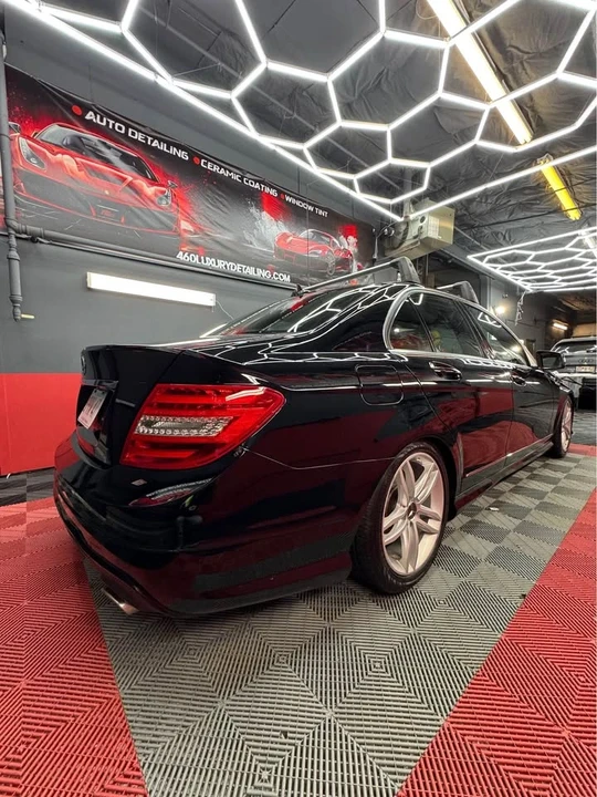 2012 Mercedes-Benz W204 C-Class - Image 3 of 19