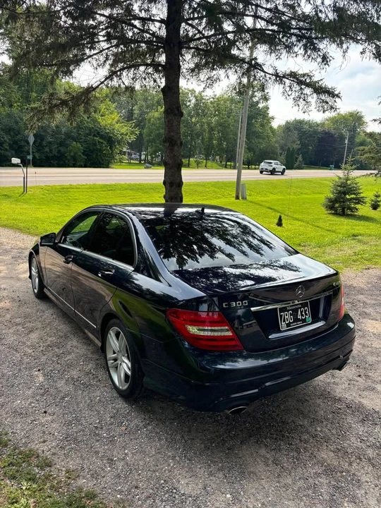 2012 Mercedes-Benz W204 C-Class - Image 5 of 10