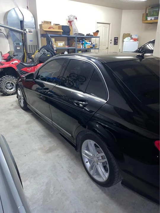 2012 Mercedes-Benz W204 C-Class - Image 3 of 10