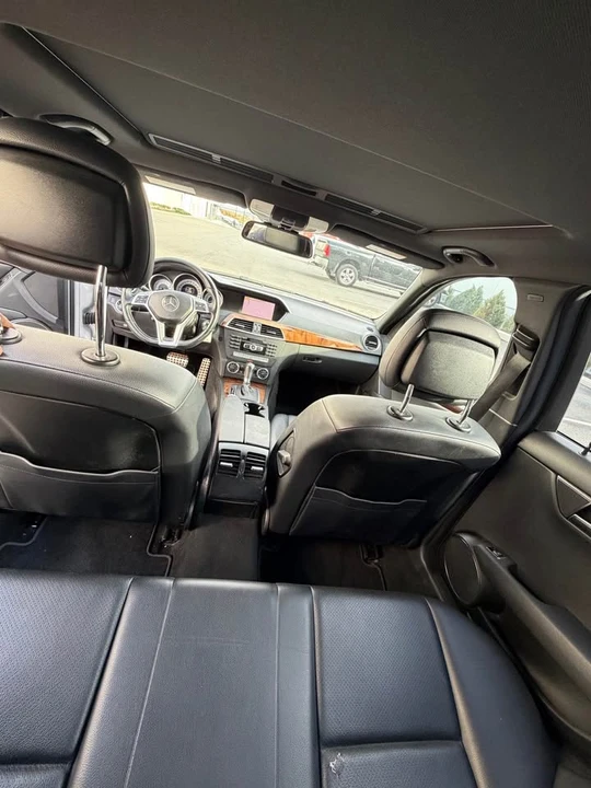 2012 Mercedes-Benz W204 C-Class - Image 2 of 17