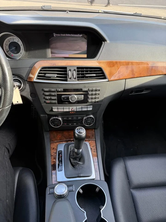 2012 Mercedes-Benz W204 C-Class - Image 17 of 17