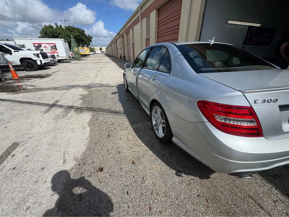 2012 Mercedes-Benz W204 C-Class - Image 4 of 10