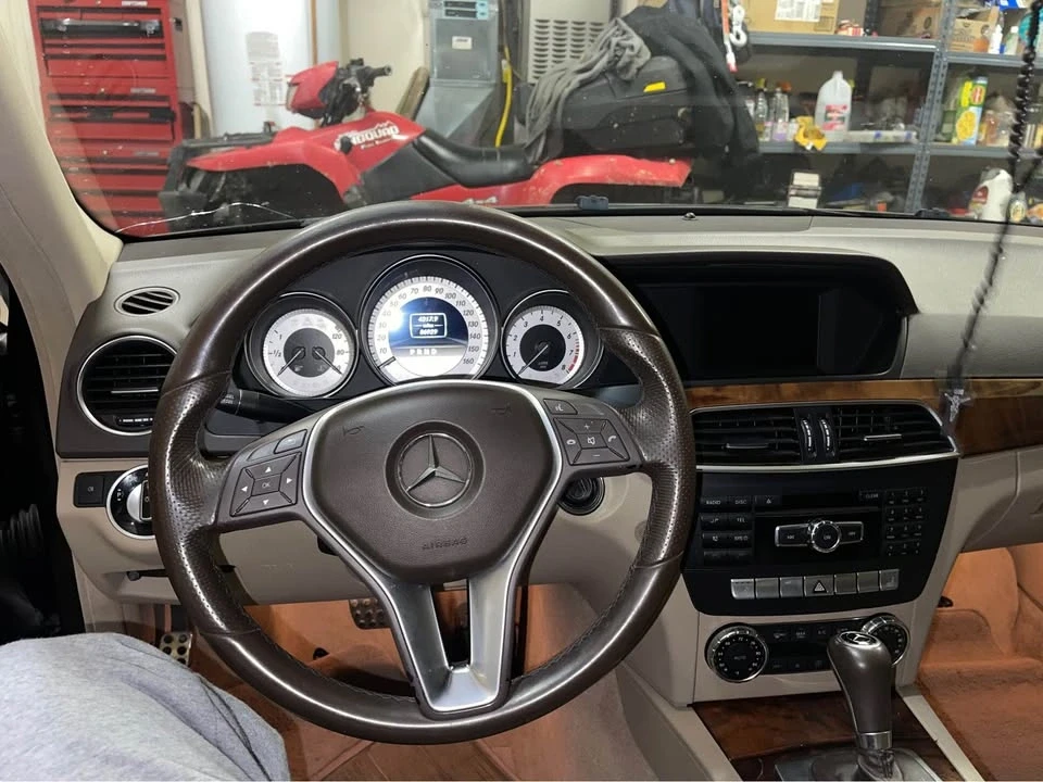 2012 Mercedes-Benz W204 C-Class - Image 7 of 10