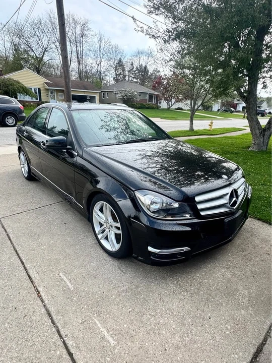 2012 Mercedes-Benz W204 C-Class - Image 2 of 18