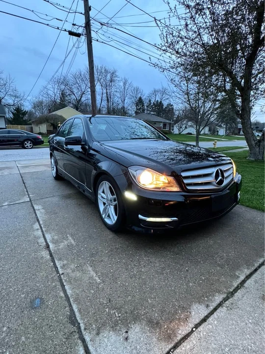 2012 Mercedes-Benz W204 C-Class - Image 13 of 18