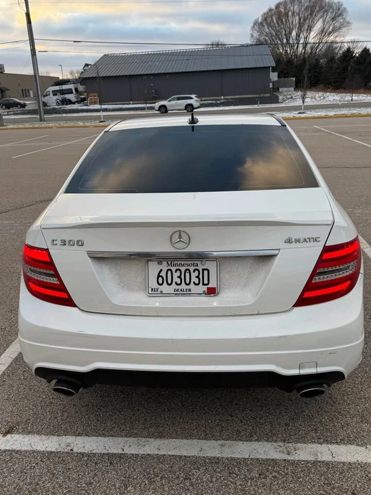 2012 Mercedes-Benz W204 C-Class - Image 7 of 18