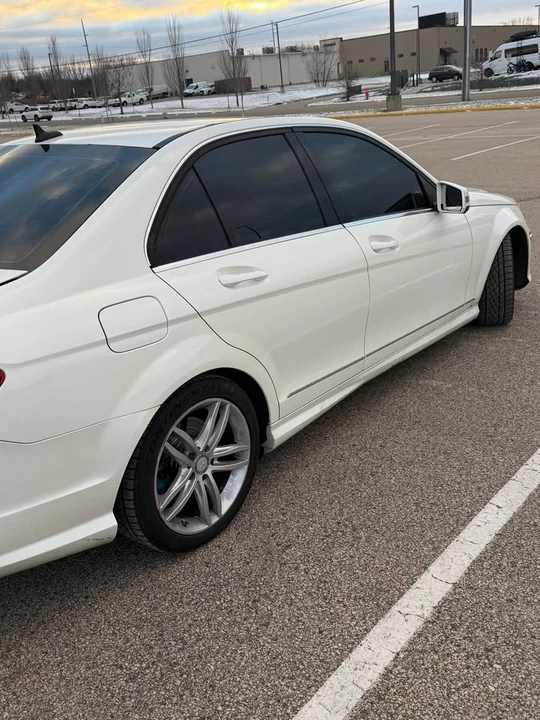 2012 Mercedes-Benz W204 C-Class - Image 5 of 18