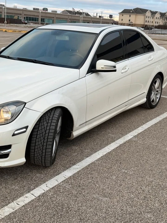 2012 Mercedes-Benz W204 C-Class - Image 3 of 18