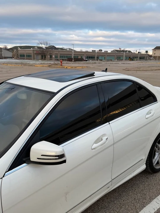 2012 Mercedes-Benz W204 C-Class - Image 11 of 18