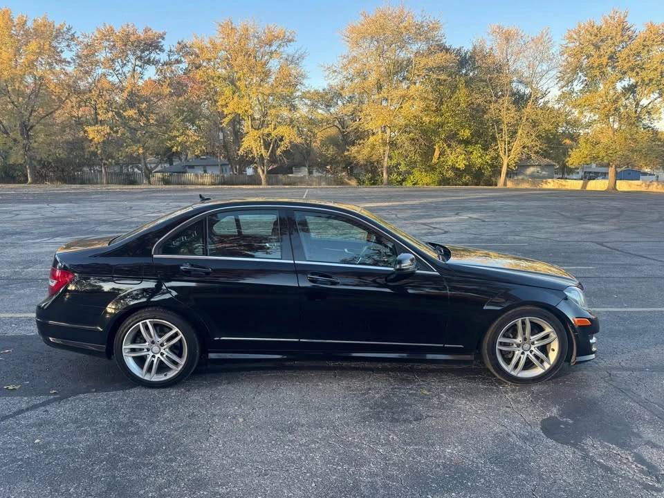 2012 Mercedes-Benz W204 C-Class - Image 5 of 17