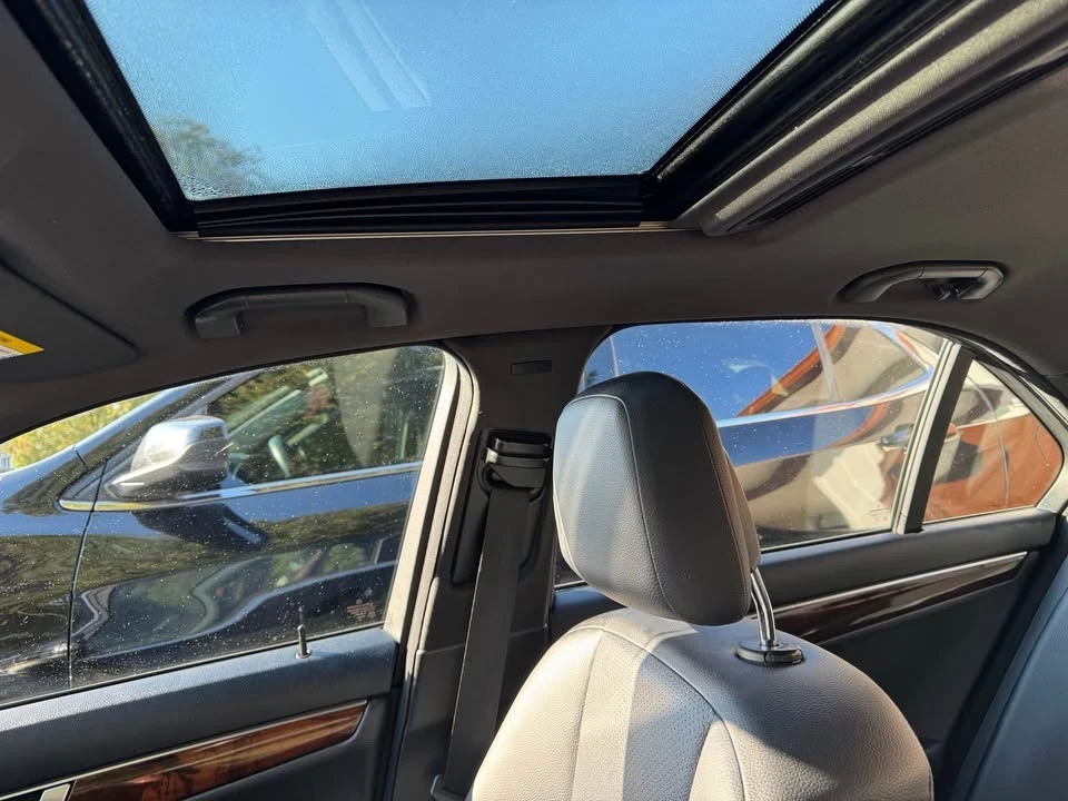 2012 Mercedes-Benz W204 C-Class - Image 5 of 6