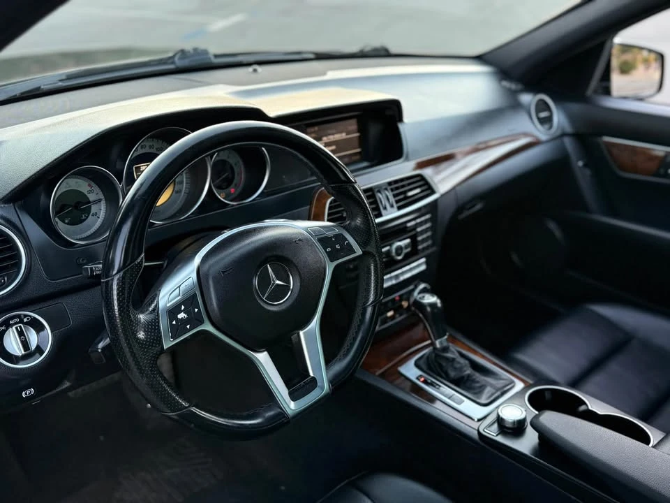 2012 Mercedes-Benz W204 C-Class - Image 18 of 18