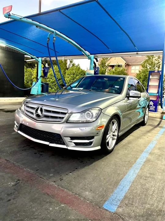 2012 Mercedes-Benz W204 C-Class - Image 2 of 8