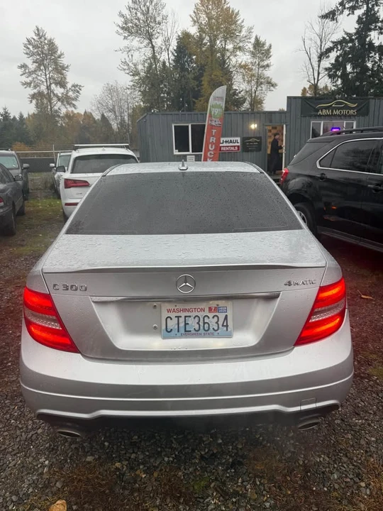 2012 Mercedes-Benz W204 C-Class - Image 3 of 6