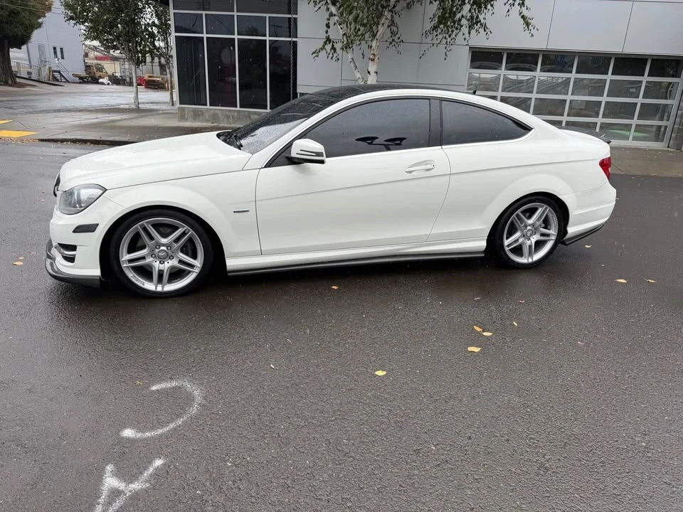2012 Mercedes-Benz W204 C-Class - Image 2 of 15