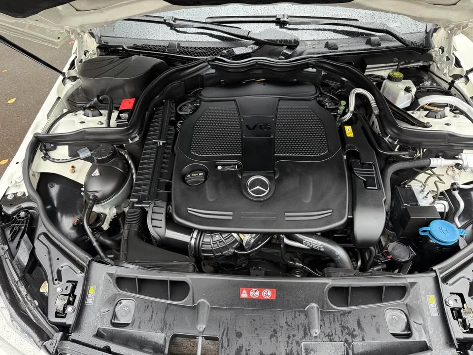 2012 Mercedes-Benz W204 C-Class - Image 12 of 15