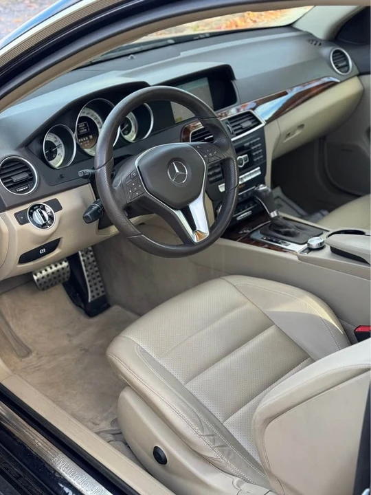 2012 Mercedes-Benz W204 C-Class - Image 6 of 20