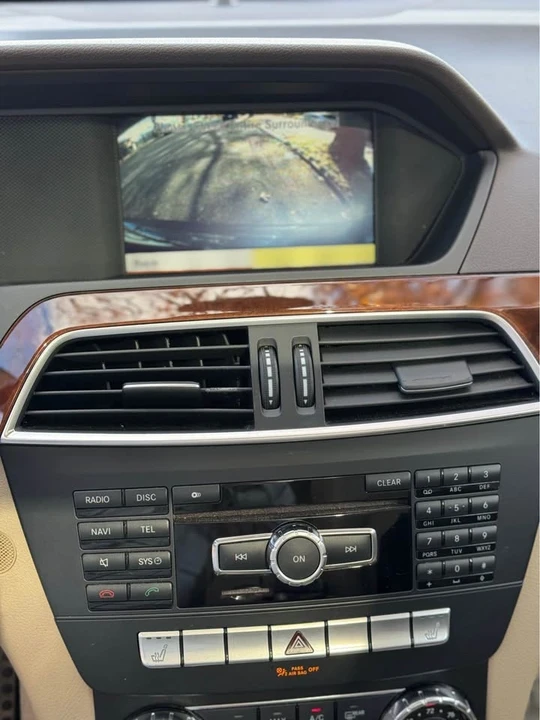 2012 Mercedes-Benz W204 C-Class - Image 18 of 20