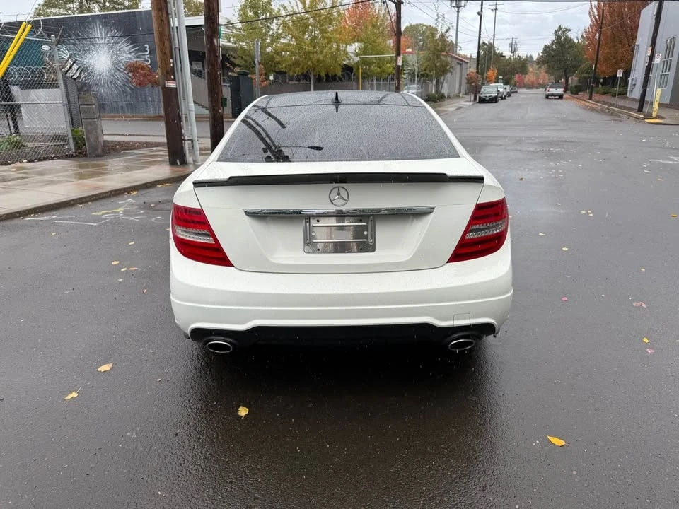 2012 Mercedes-Benz W204 C-Class - Image 5 of 15