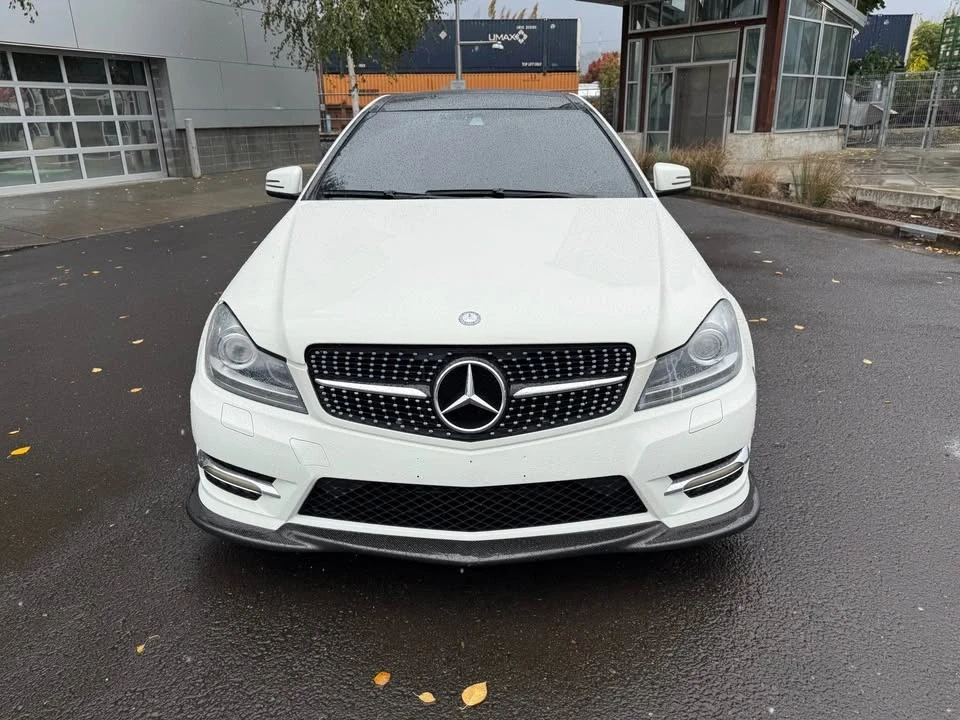 2012 Mercedes-Benz W204 C-Class - Image 9 of 15