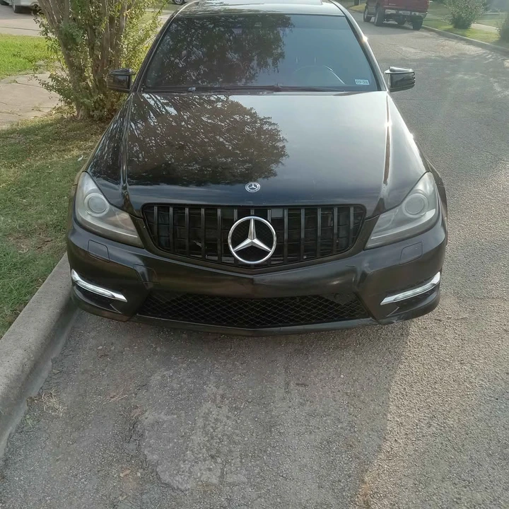 2012 Mercedes-Benz W204 C-Class - Image 6 of 7