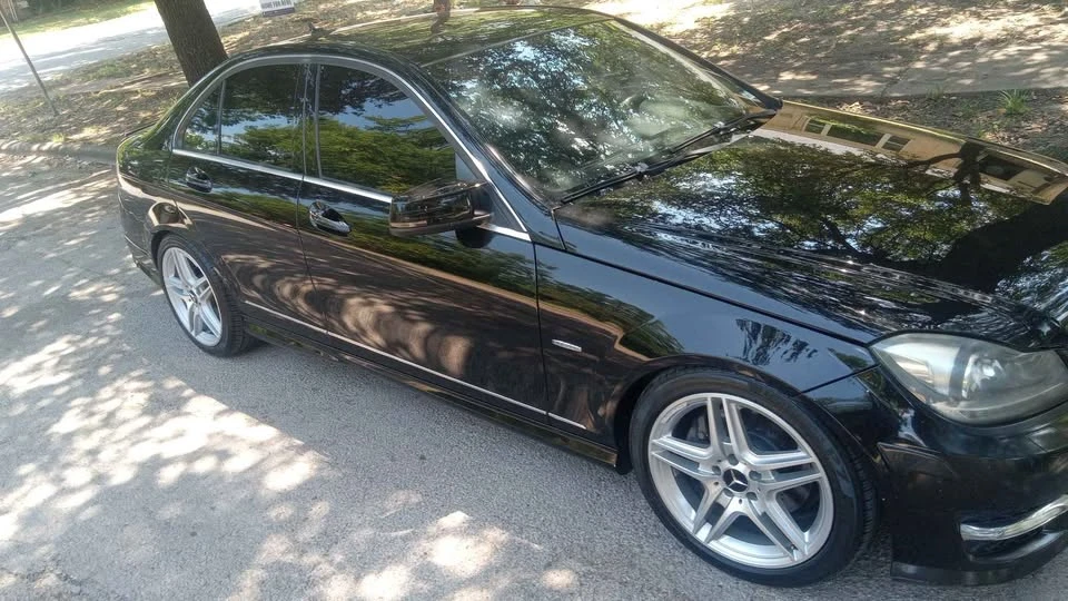 2012 Mercedes-Benz W204 C-Class - Image 4 of 7