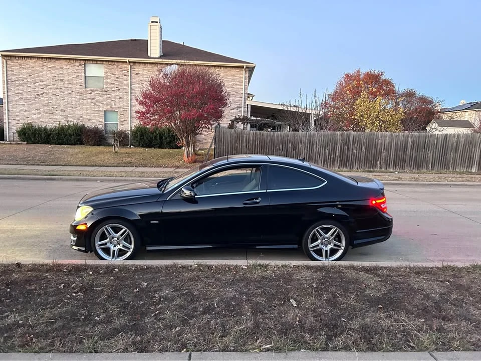 2012 Mercedes-Benz W204 C-Class - Image 7 of 12