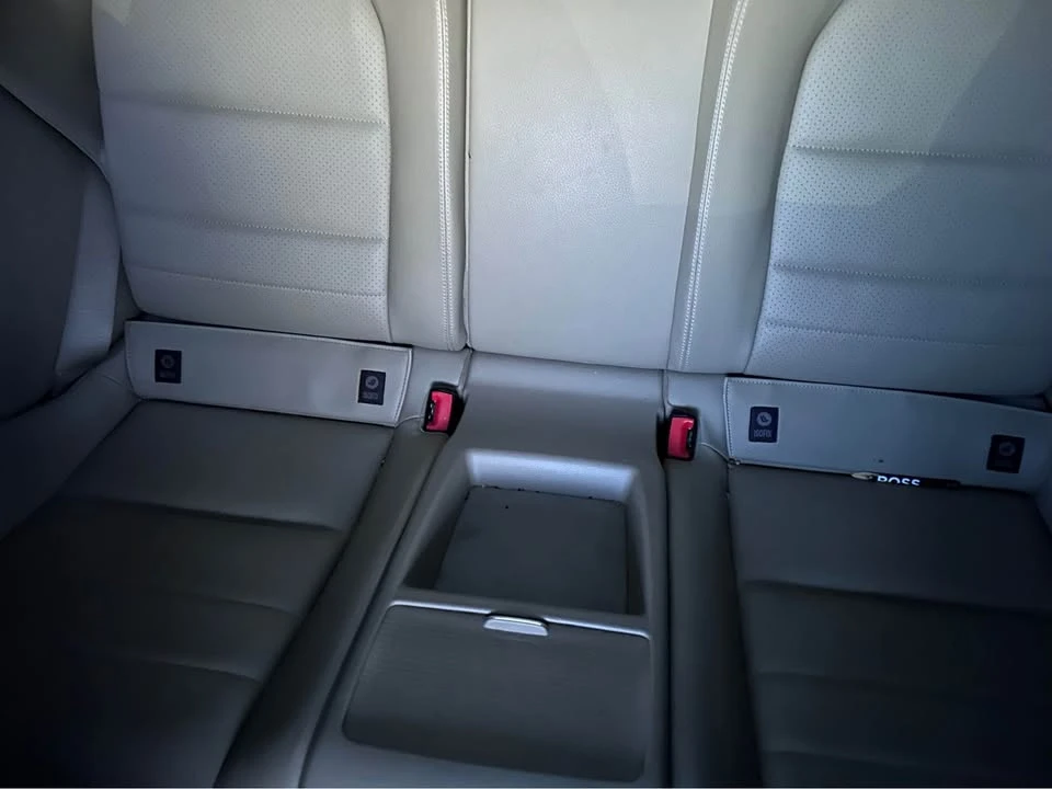 2012 Mercedes-Benz W204 C-Class - Image 11 of 12