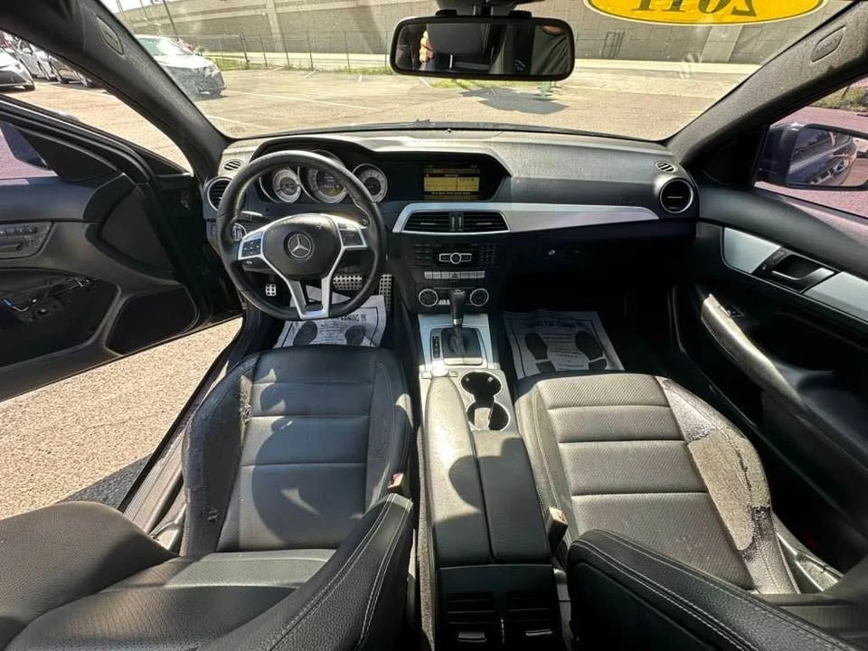 2012 Mercedes-Benz W204 C-Class - Image 11 of 17