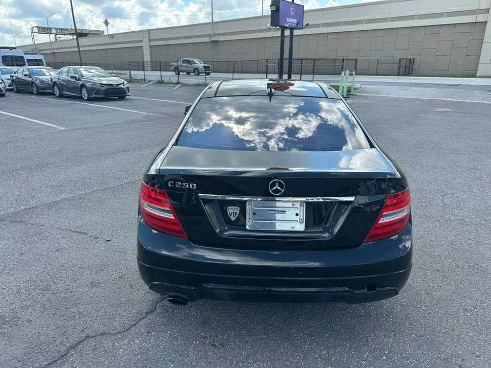 2012 Mercedes-Benz W204 C-Class - Image 6 of 17