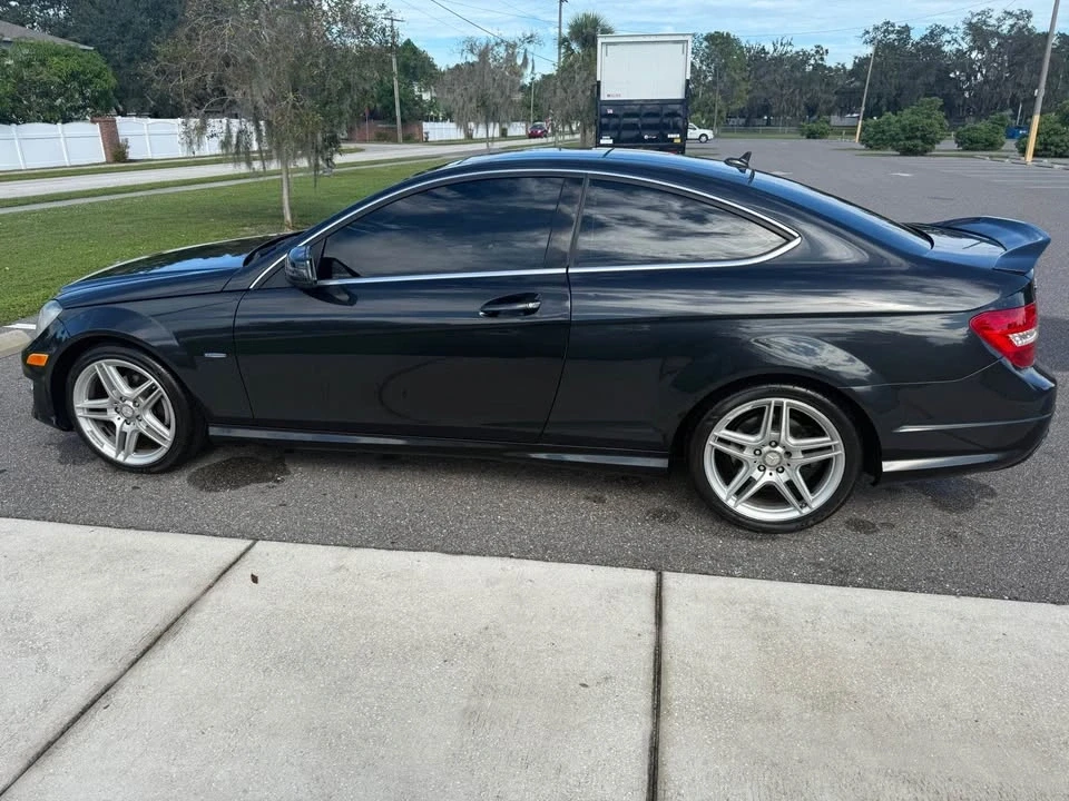 2012 Mercedes-Benz W204 C-Class - Image 4 of 9