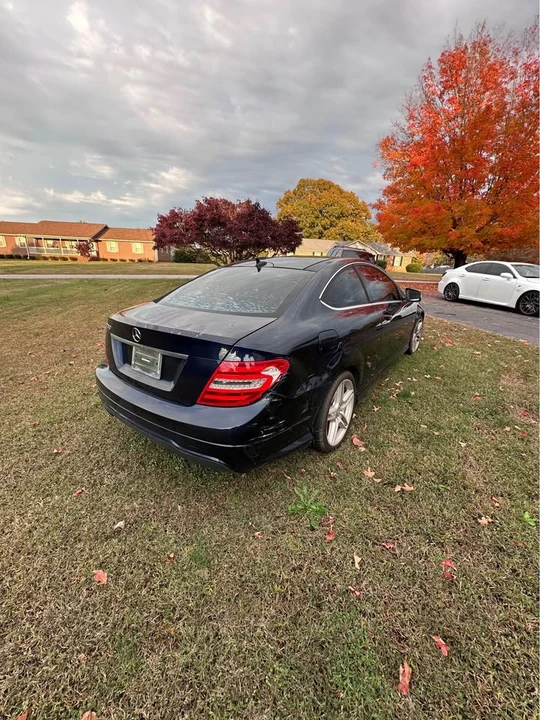 2012 Mercedes-Benz W204 C-Class - Image 4 of 6