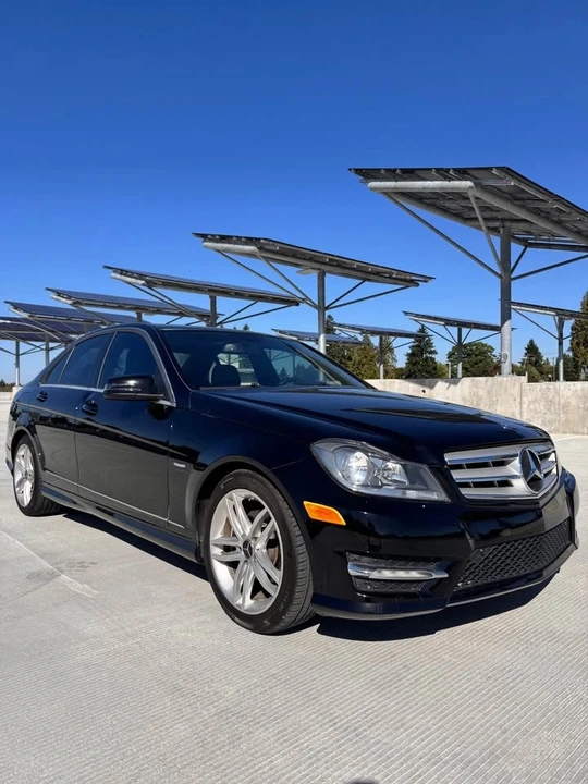 2012 Mercedes-Benz W204 C-Class - Image 6 of 13