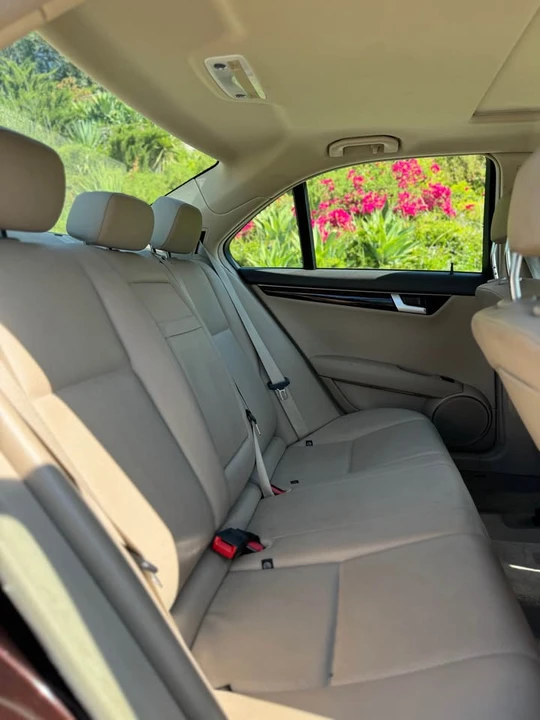 2012 Mercedes-Benz W204 C-Class - Image 12 of 14